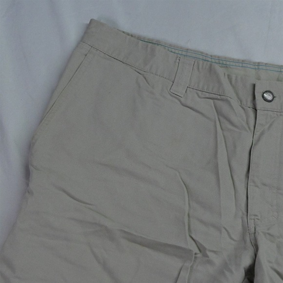 Columbia 42 x 10" Khaki Twill Outdoor Utility Shorts - Picture 2 of 7
